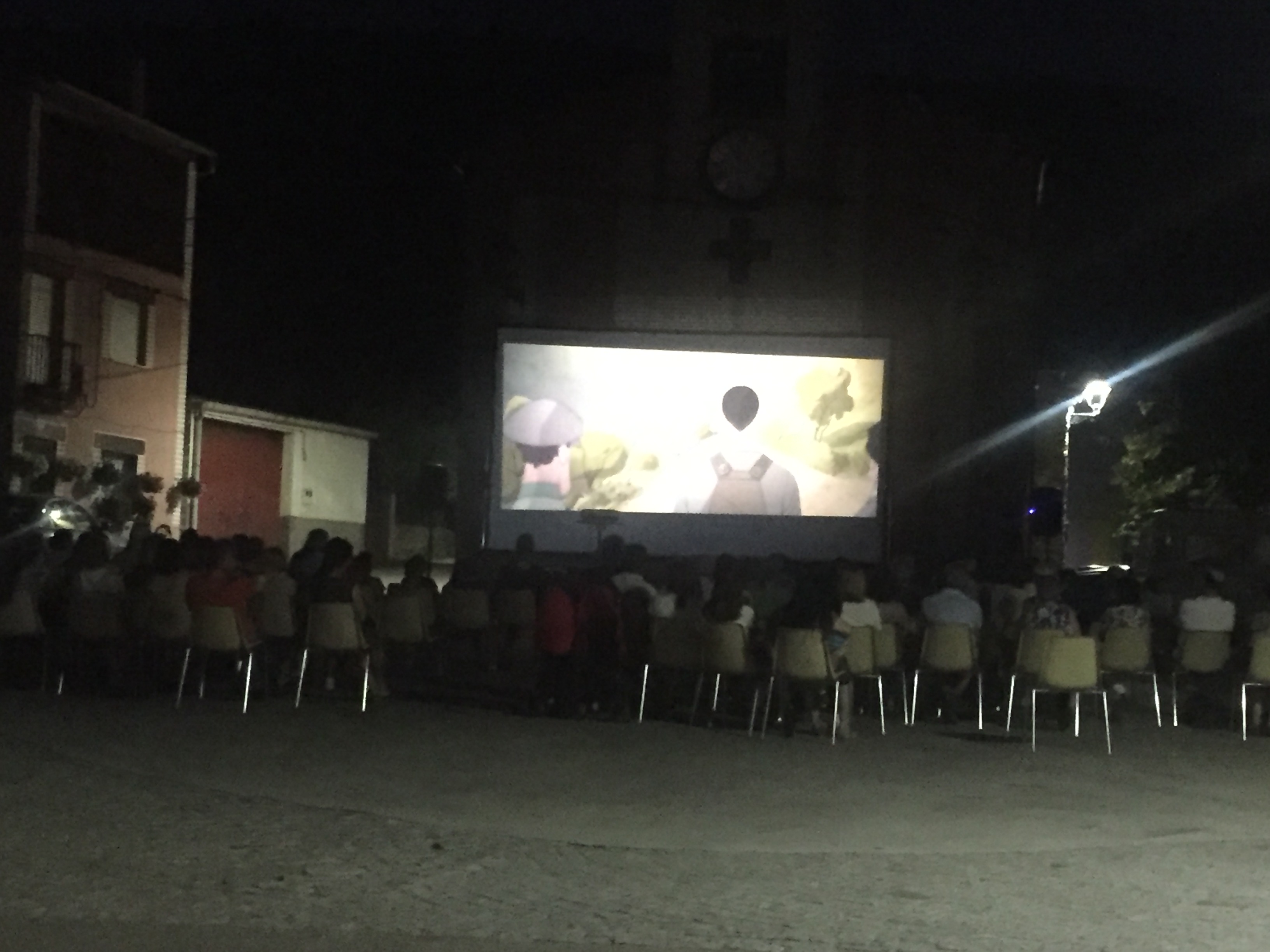 Proyección en Azabal