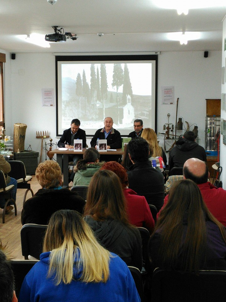 Asistentes conferencia Asistentes conferencia